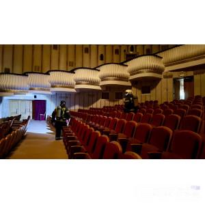 Нешуточные страсти: в Смоленском драмтеатре прошла «огненная» постановка пожарных