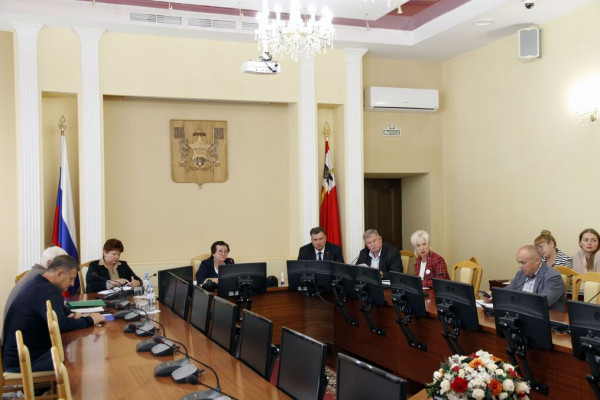 Началась подготовка к августовской сессии Смоленского горсовета