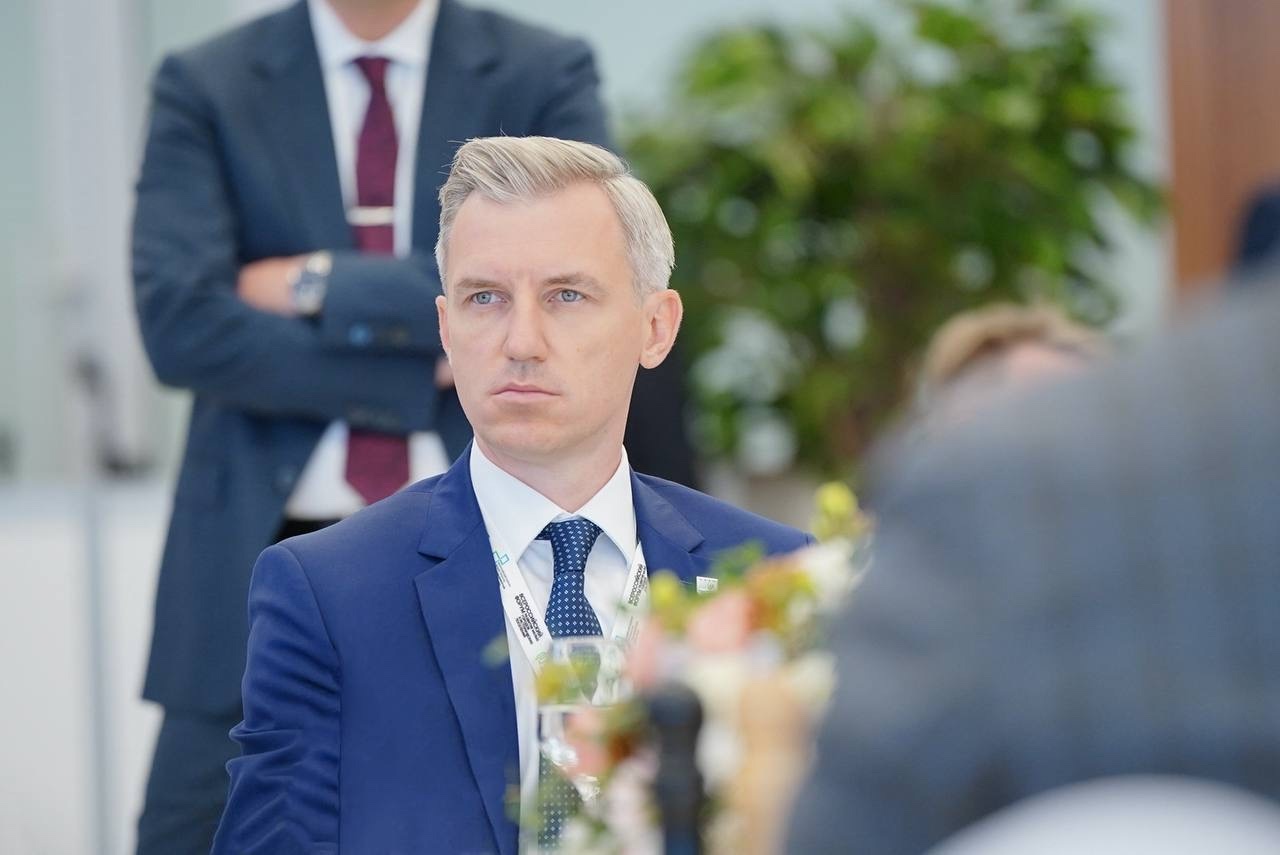 Василий Анохин стал участником делового мероприятия с министром строительства и ЖКХ России Иреком Файзуллиным