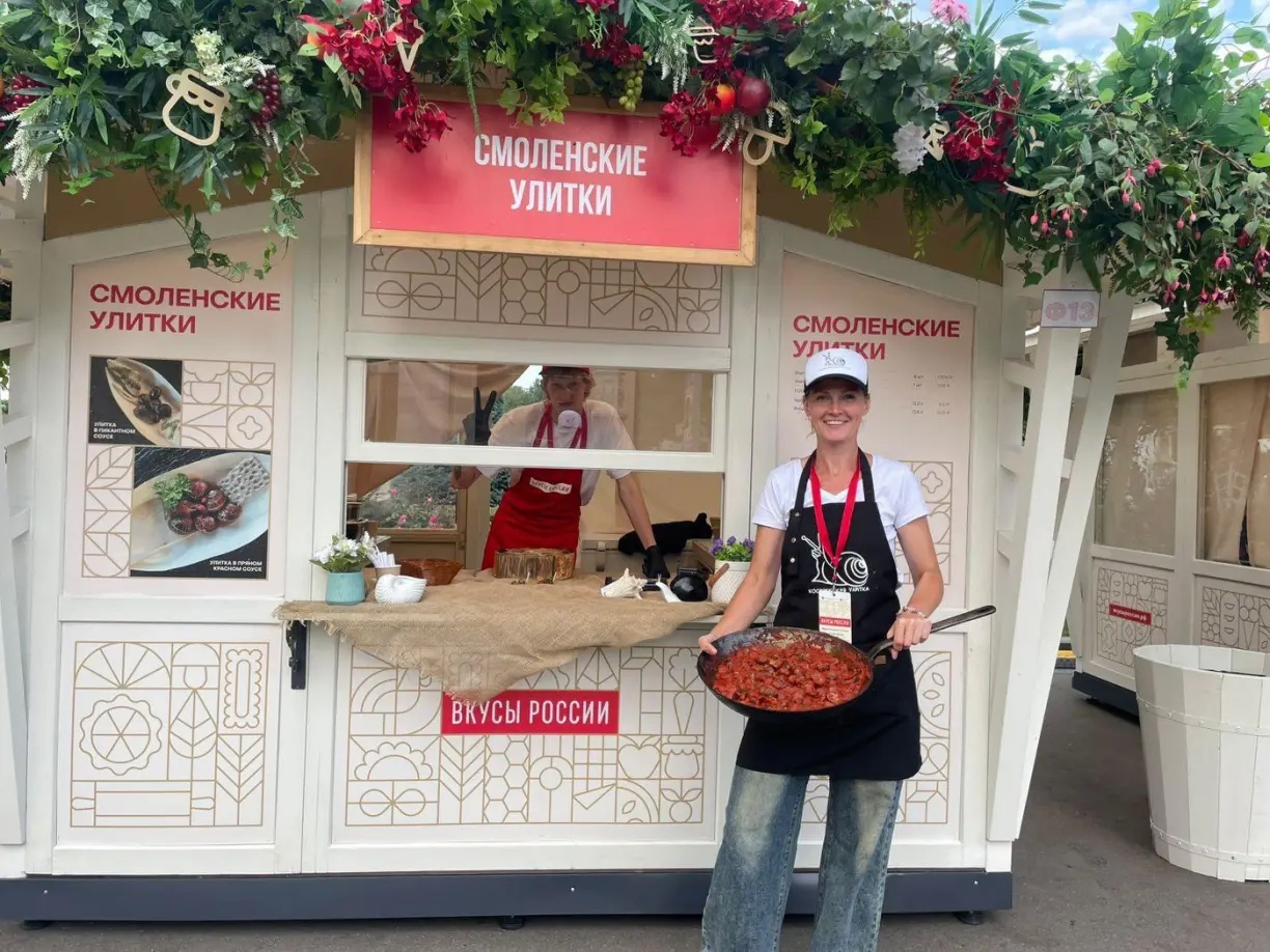 Смоленская область удивляет «космической улиткой» на фестивале в Москве