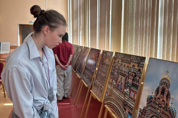 В Смоленске провели экскурсию, посвящённую полководцу Александру Невскому