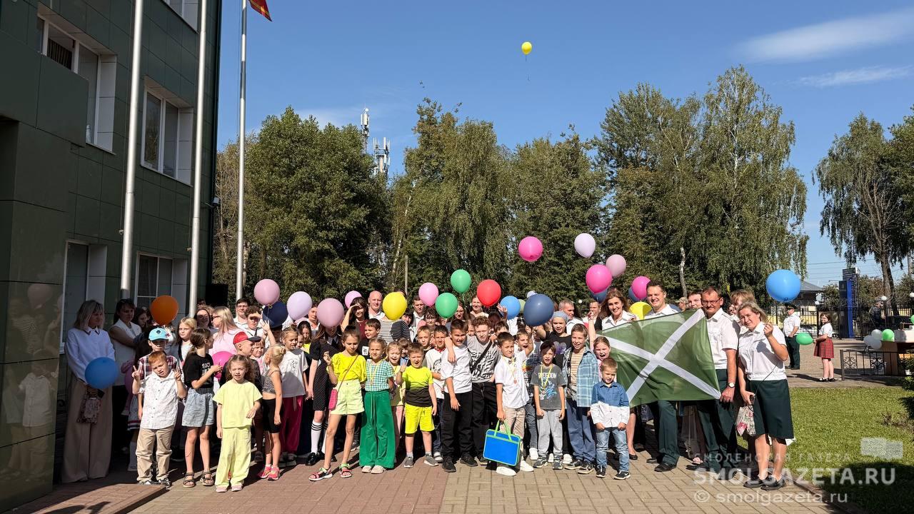 Смоленские таможенники поздравили детей с началом нового учебного года