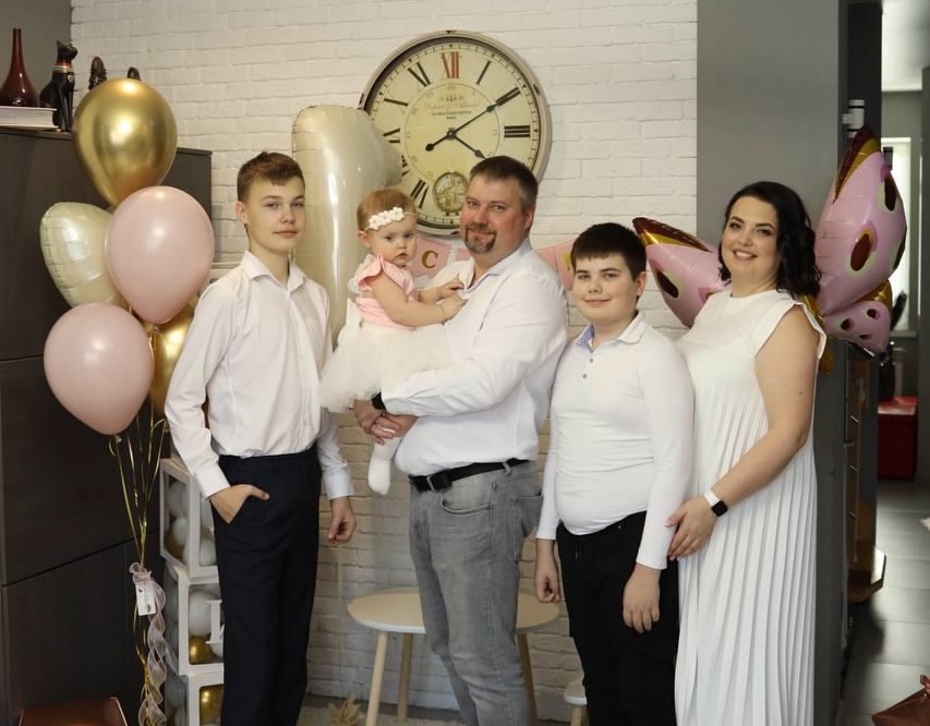 Счастливым быть просто