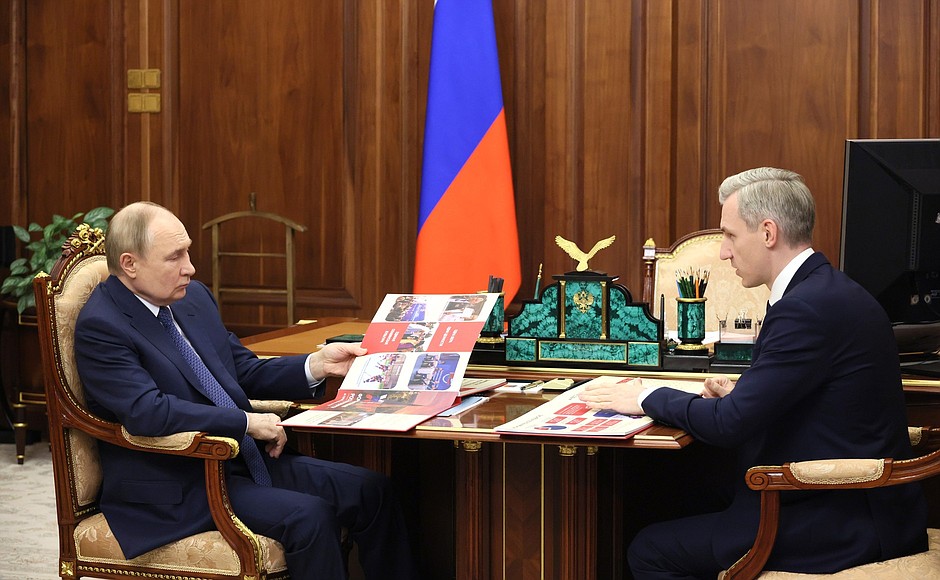 Василий Анохин доложил Владимиру Путину о результатах работы за два года