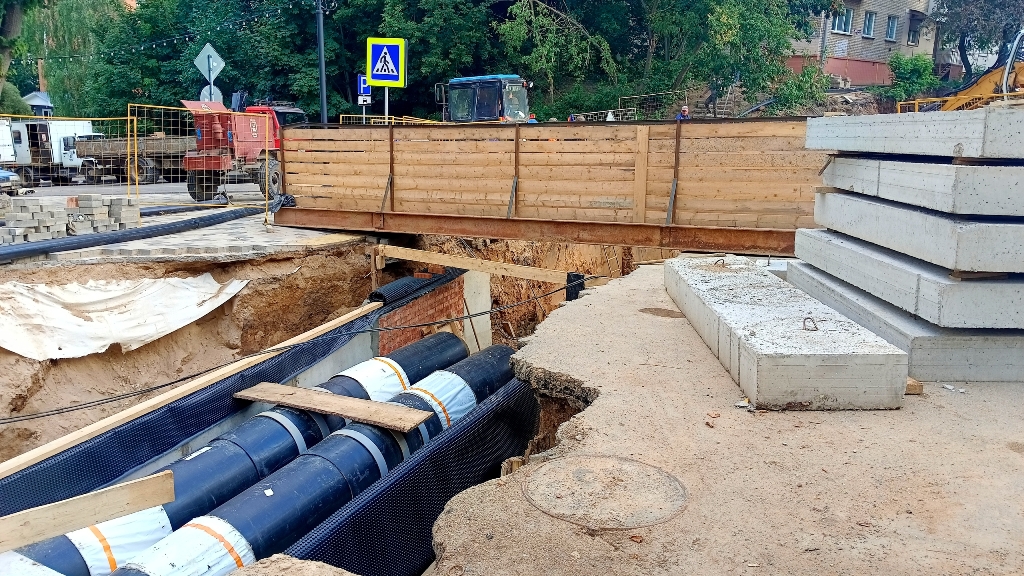 РИР Энерго включил в работу после реконструкции участок теплосети на улице Докучаева в Смоленске