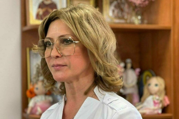 Главный внештатный акушер-гинеколог смоленского минздрава прокомментировала меры по поддержке семей