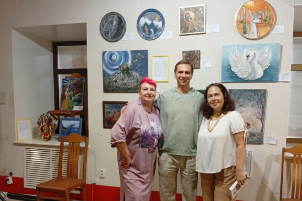 «Смоленский вернисаж» сделает решительный «Шаг во времени»