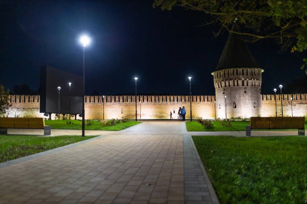 В Смоленске открыли сквер в честь защитника города Михаила Шеина