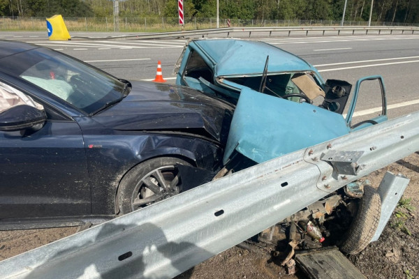 Водитель «Оки» погиб в ДТП на трассе М-1