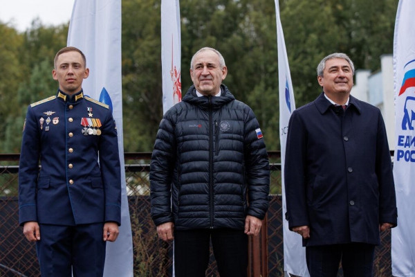 «Наша история — наша сила!»: Сергей Неверов принял участие в праздничных мероприятиях в Десногорске