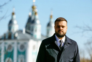 Артём Туров поздравил смолян с двойным праздником