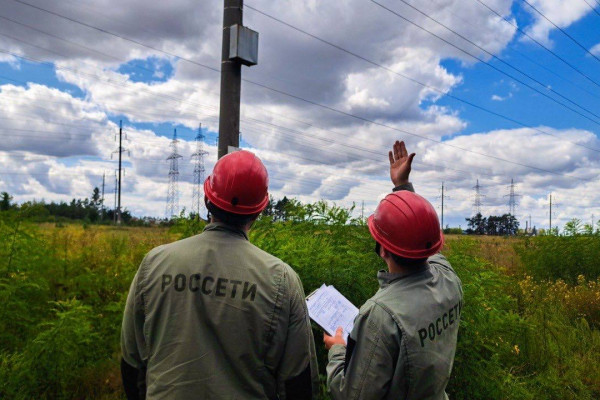 Энергетики «Россетей» отработали действия в экстремальных зимних условиях