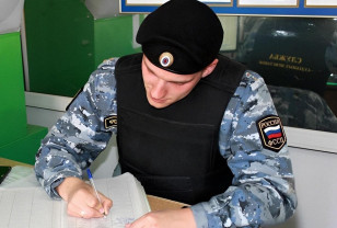 В Смоленске в здании суда задержали мужчину, объявленного в розыск