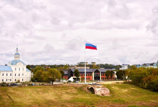 В Смоленске на берегу Днепра открылась новая смотровая площадка