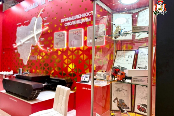 Привет из Минска: робот с «БЕЛАЗа» изучил смоленские разработки