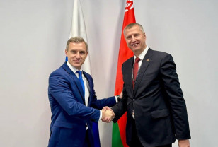 Губернатор Смоленской области провёл переговоры с главой Администрации Президента Республики Беларусь