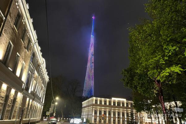 Телебашня Смоленска засияет в честь Дня учителя