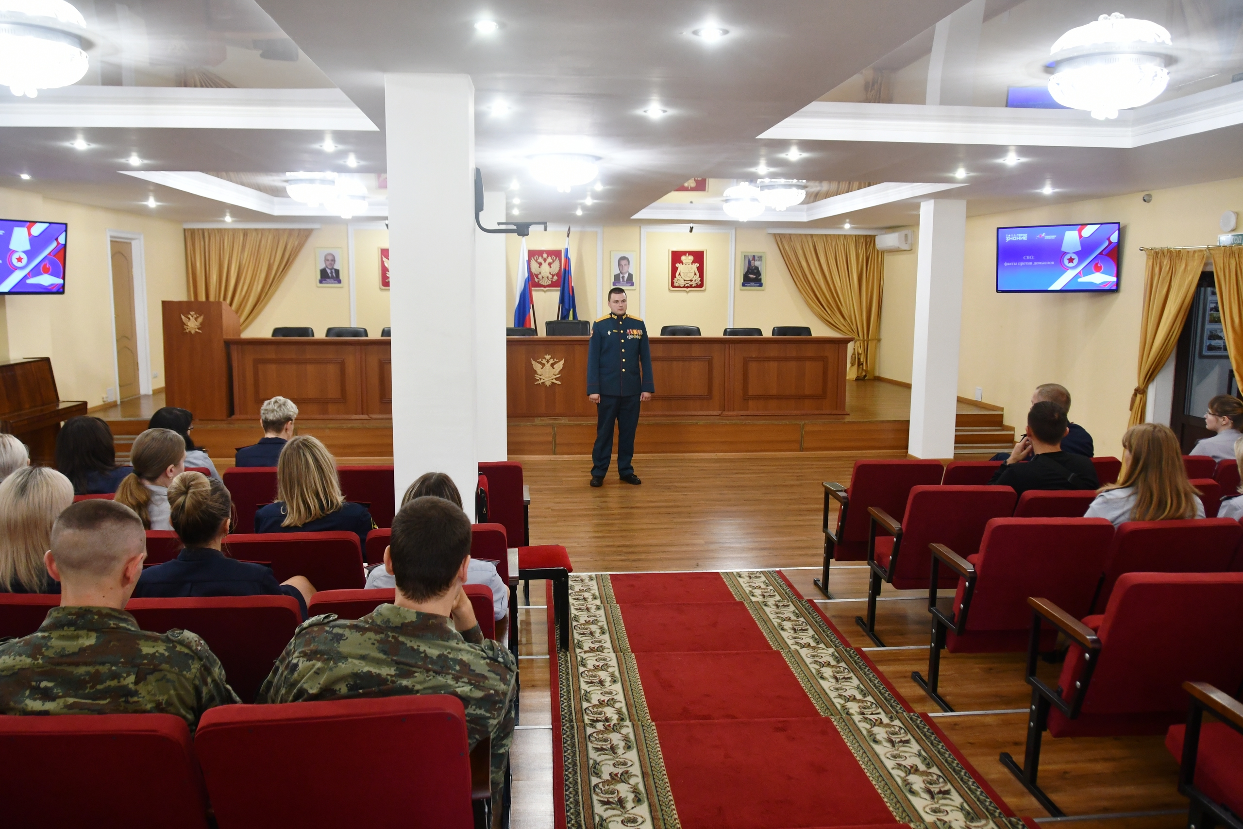 Сотрудники УФСИН Смоленской области поддержали акцию #СпасибоЧтоМЫВМЕСТЕ