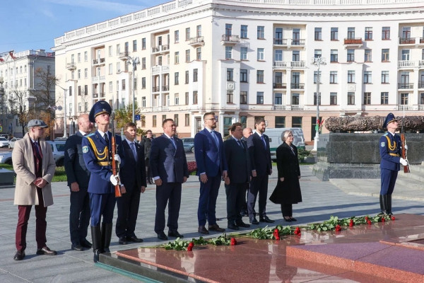 Смоленский сенатор Руслан Смашнёв совершил рабочий визит в Беларусь