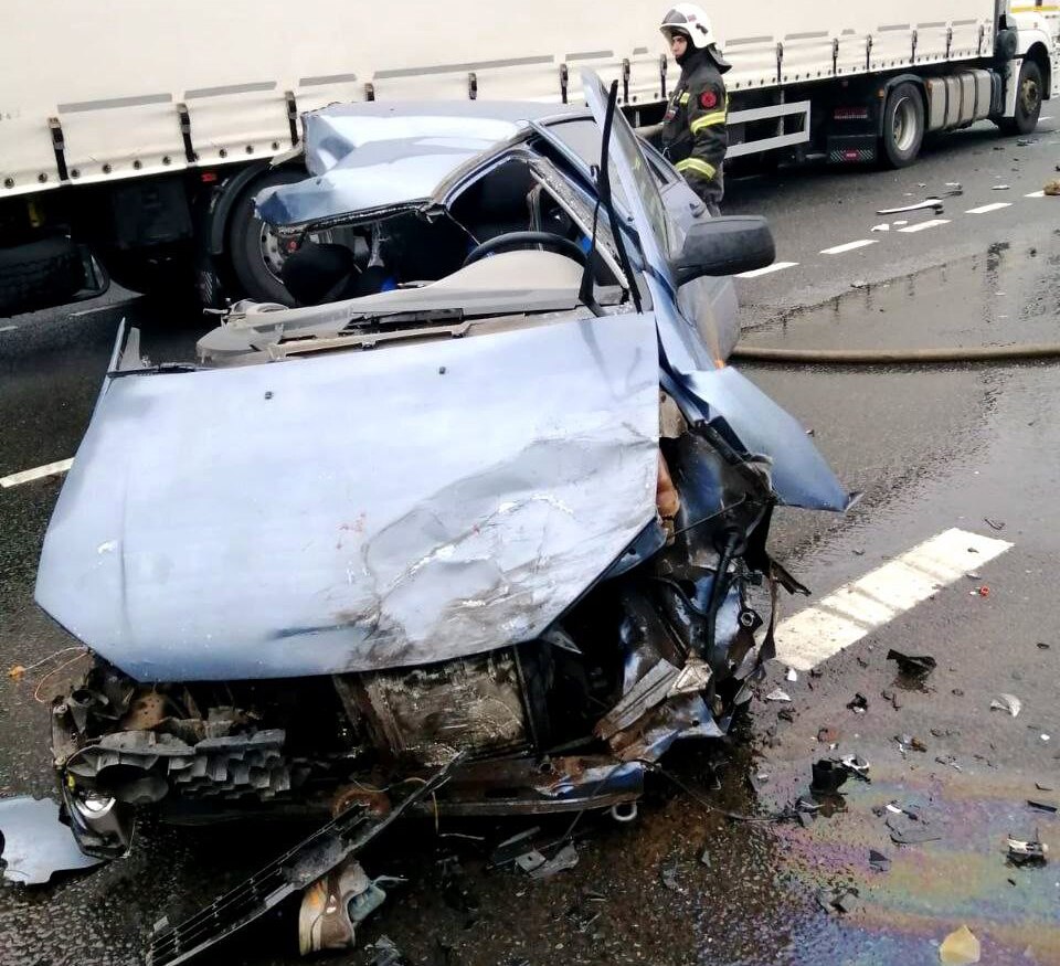 На трассе М-1 в Смоленском округе произошло массовое ДТП