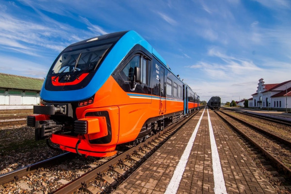 Поезд РА-3 из Смоленска в Витебск совершил тестовую поездку
