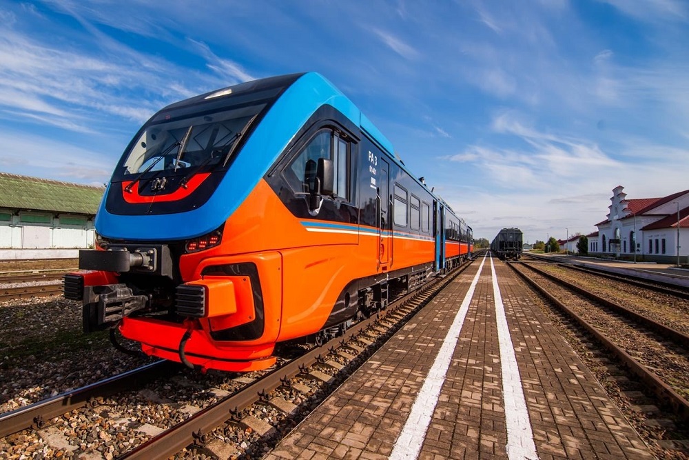 Поезд РА-3 из Смоленска в Витебск совершил тестовую поездку