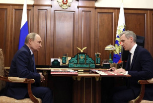 Губернатор Смоленской области поздравил с днём рождения Владимира Путина