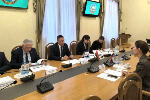 Рабочая встреча аграрных ведомств Смоленской области и Республики Беларусь определила новые векторы сотрудничества