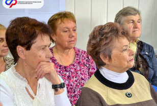 Центры для старшего поколения посетили более 10 тысяч смолян в 2025 году