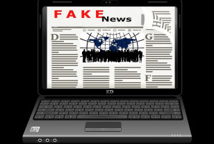 Губернатор Смоленской области под прицелом фейков