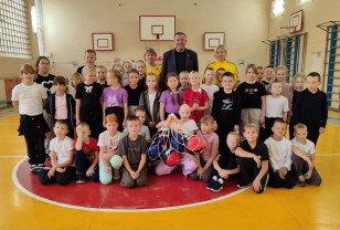 Смоленские единороссы решают проблемы жителей