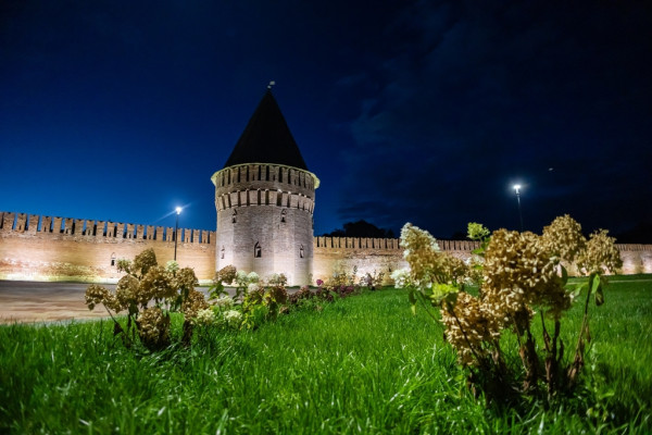 Василий Анохин рассказал о ходе реставрации главного символа Смоленска – крепостной стены