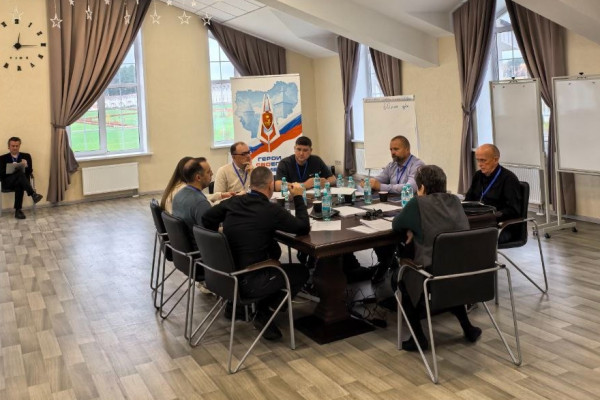 Стартовал очный модуль обучения курсантов программы «Герои СВОего времени. Смоленск»