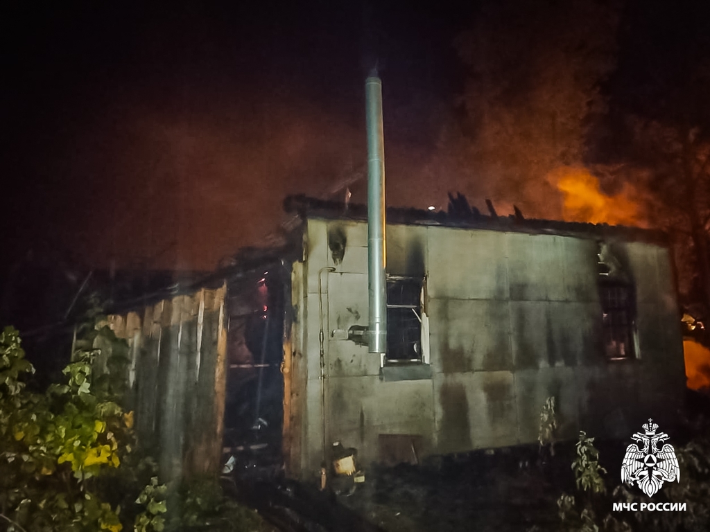 В поселке Стодолище под Починком произошел серьезный пожар в частном доме