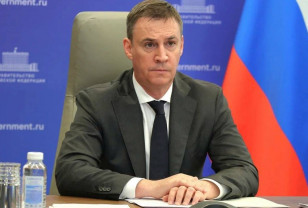 Губернатор Василий Анохин поздравил Дмитрия Патрушева с днём рождения