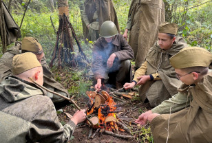 Школьники из Починка прошли по следам Вяземской операции