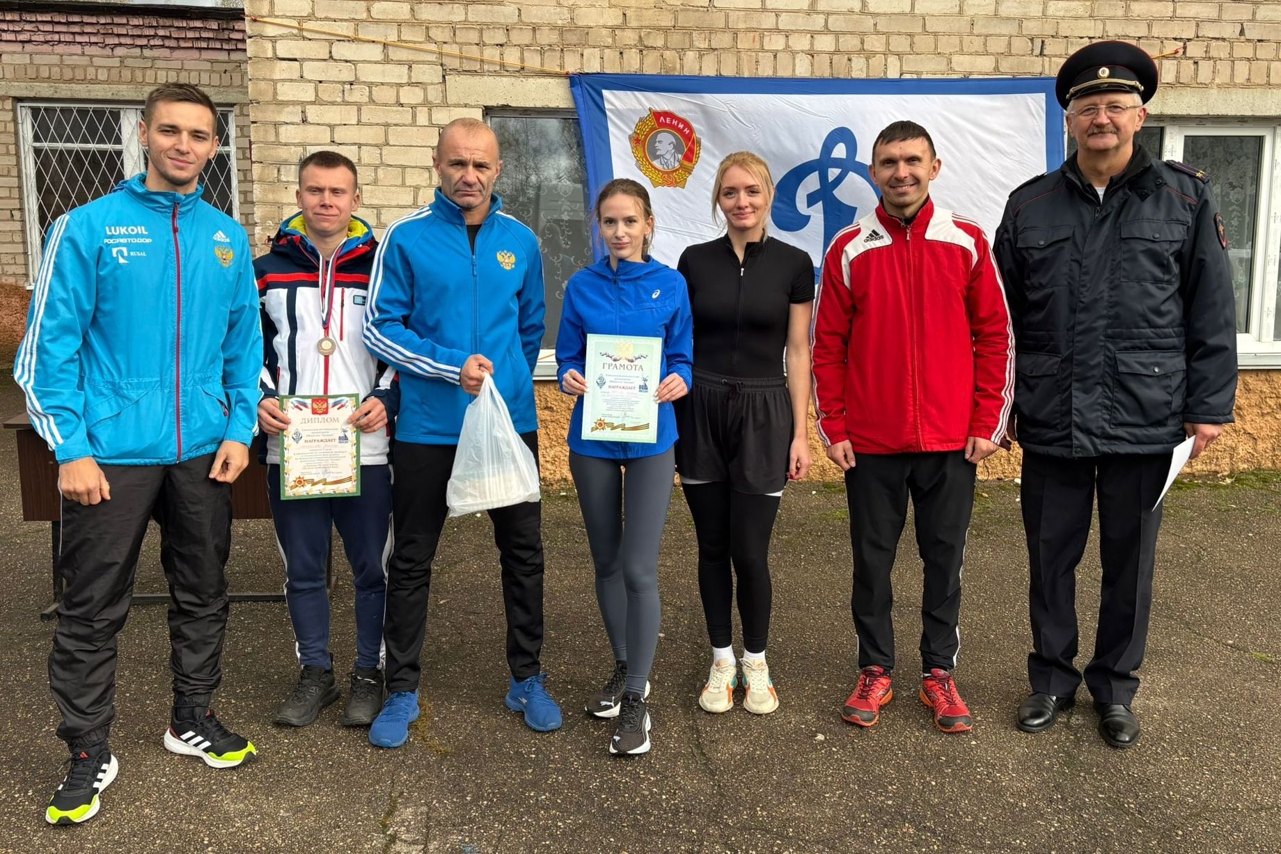 Силовые структуры Смоленщины сошлись в служебном двоеборье