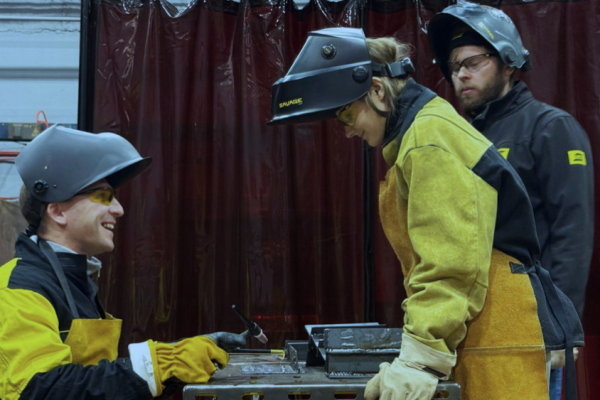 В Смоленской области фонд «Дети наши» провёл профориентационную встречу для подростков из детских домов