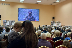 В Смоленске выставка «Мы помним ваши имена…» объединила истории семейных подвигов