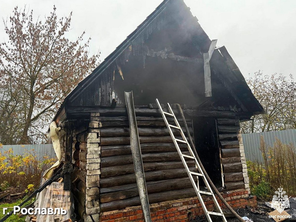 Шесть бань горело в Смоленской области за минувшие выходные
