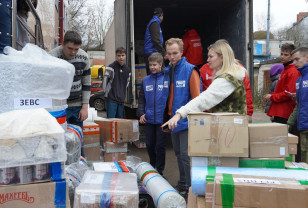 Единороссы отправили смоленским участникам СВО пять тонн ценного груза