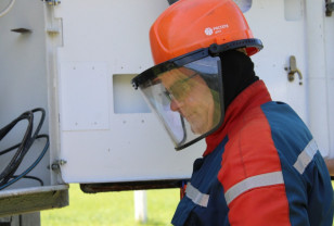 Смоленский филиал «Россети Центр» обеспечил дополнительной электроэнергией спортивный комплекс в поселке Красный