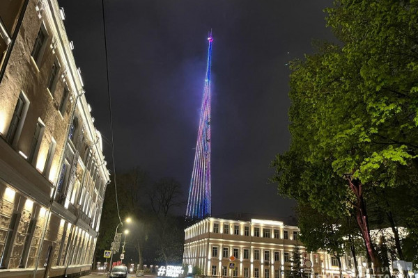 7 ноября в честь 68-летия Смоленского ОРТПЦ телебашня в Смоленске окрасится в праздничные цвета