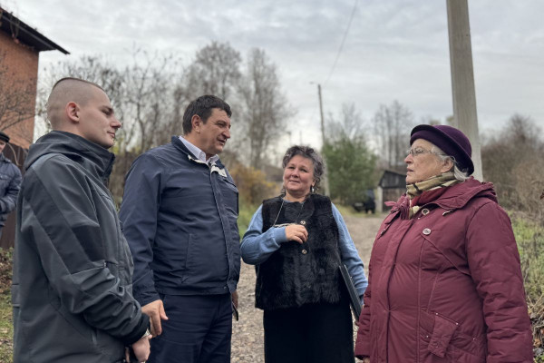 «Единая Россия» поможет привести в порядок дорогу в Заднепровском районе Смоленска