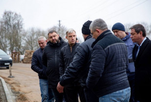 Василий Анохин проинспектировал дорожные работы в Смоленске