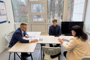 «Единая Россия» провела в Смоленске приём граждан по вопросам ЖКХ