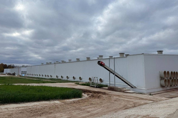 В Смоленской области птицефабрика «Сметанино» расширила производство