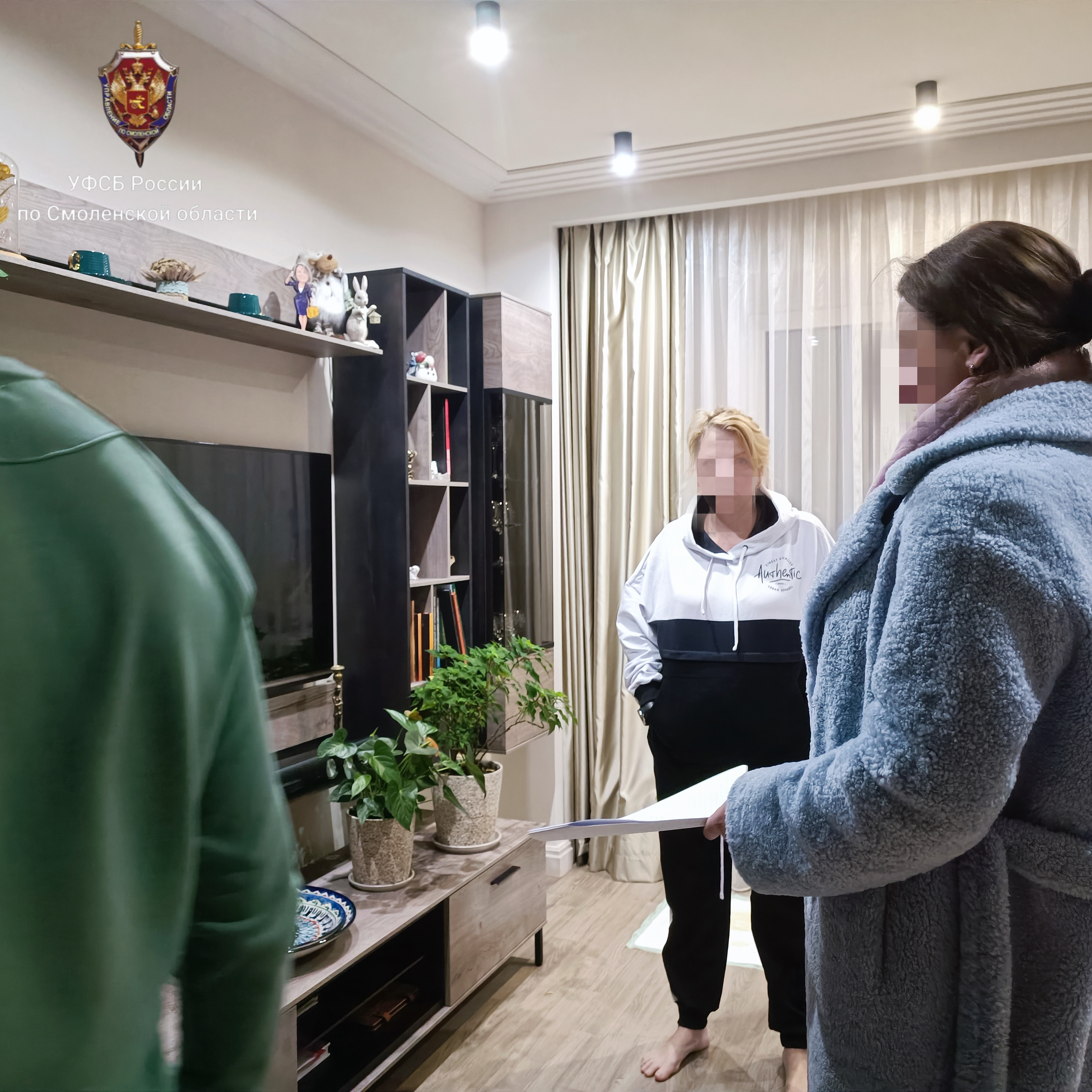 По материалам УФСБ России по Смоленской области осудили экс-чиновницу