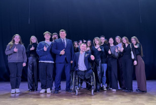 Белорусский паралимпиец Алексей Талай провёл встречу со смоленской молодёжью