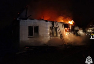 В Смоленской области мужчина пострадал в результате пожара в жилом доме